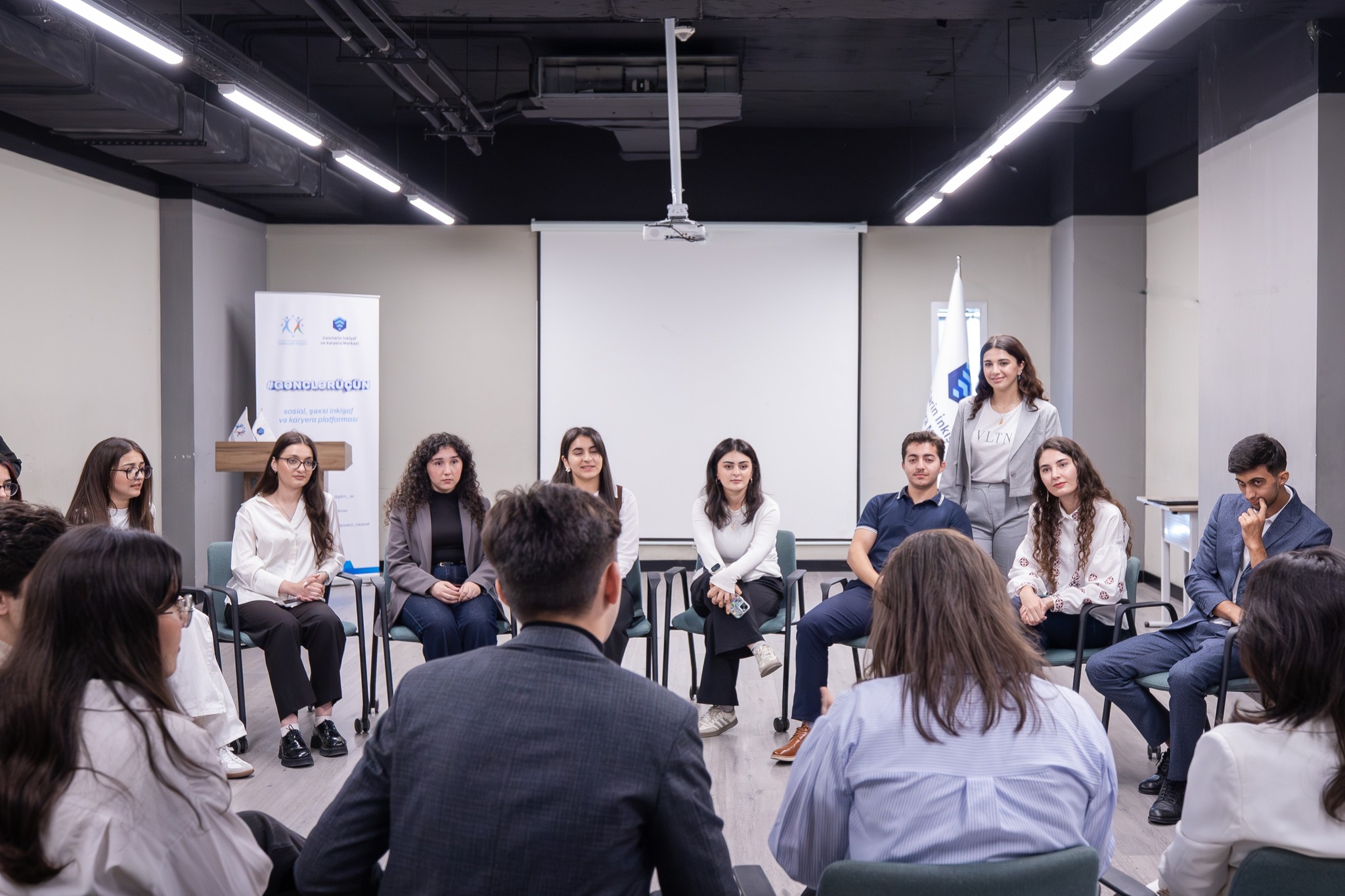 561042790_1128527362795431_1820923721415159254_n