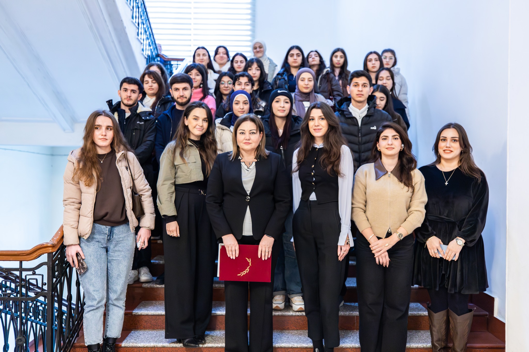 600861169_1176836201297880_115932191377728636_n