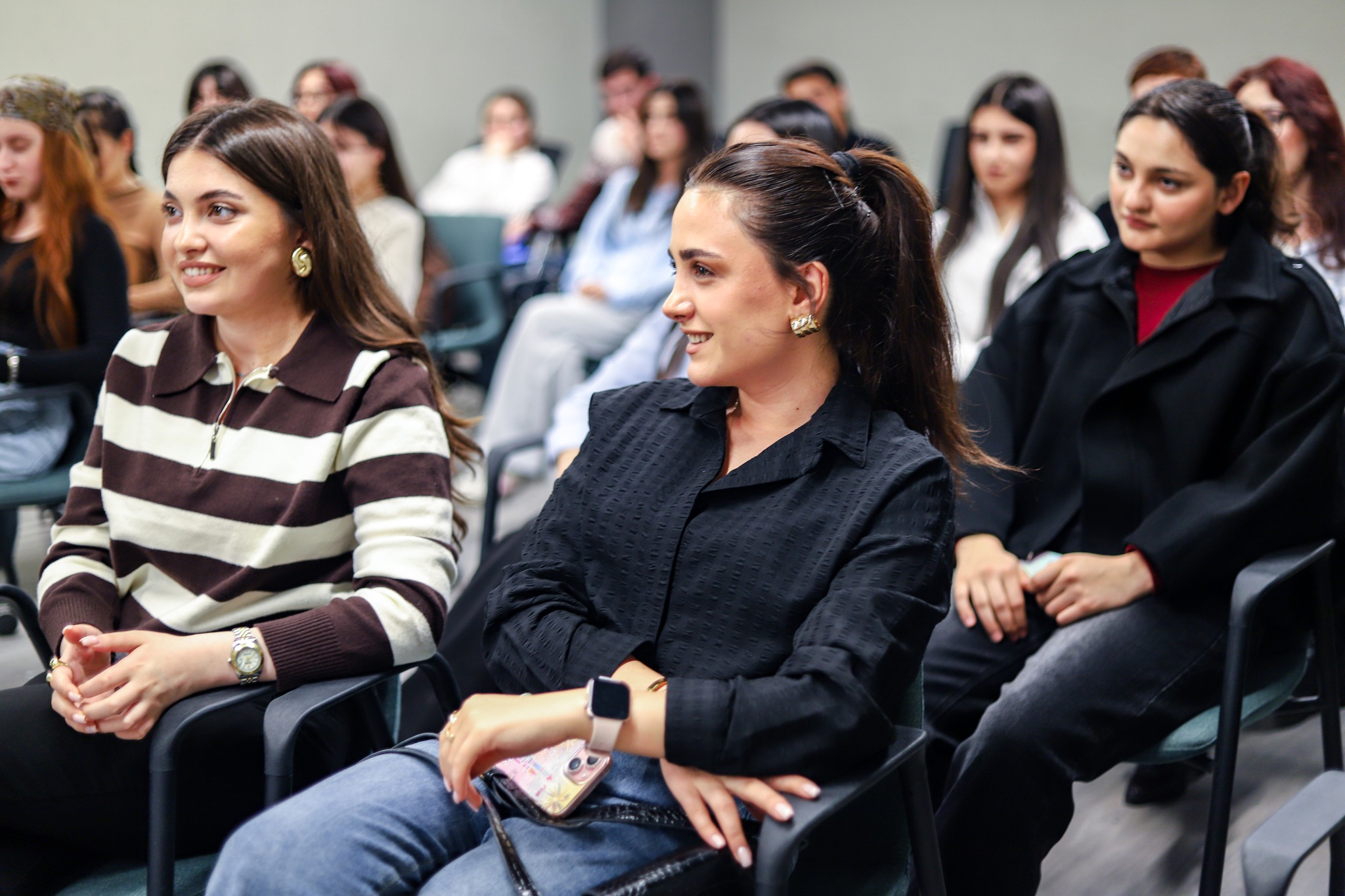 645009914_1235390648775768_2621339401774474568_n