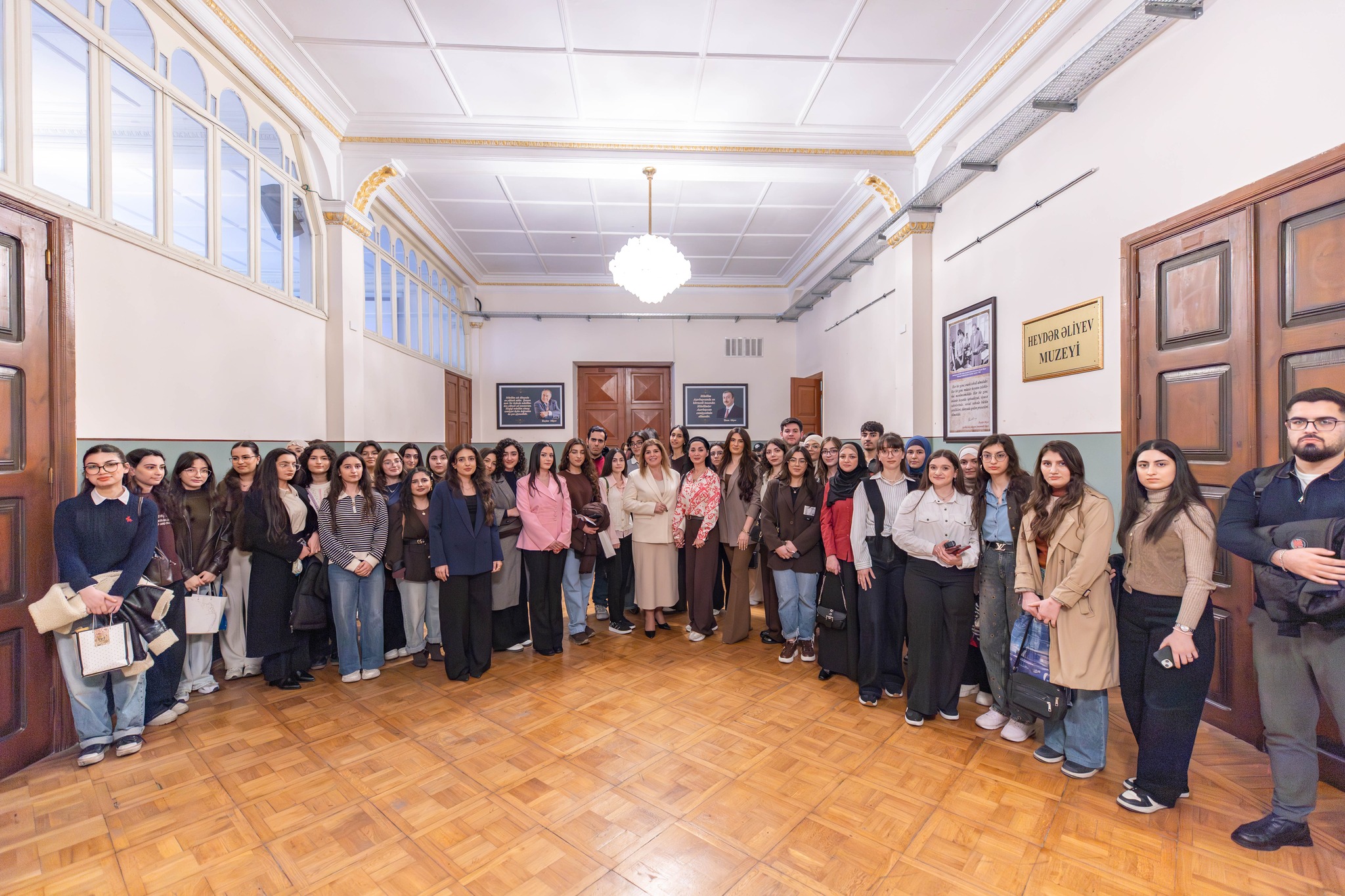 653954611_1247907494190750_592264830982474082_n