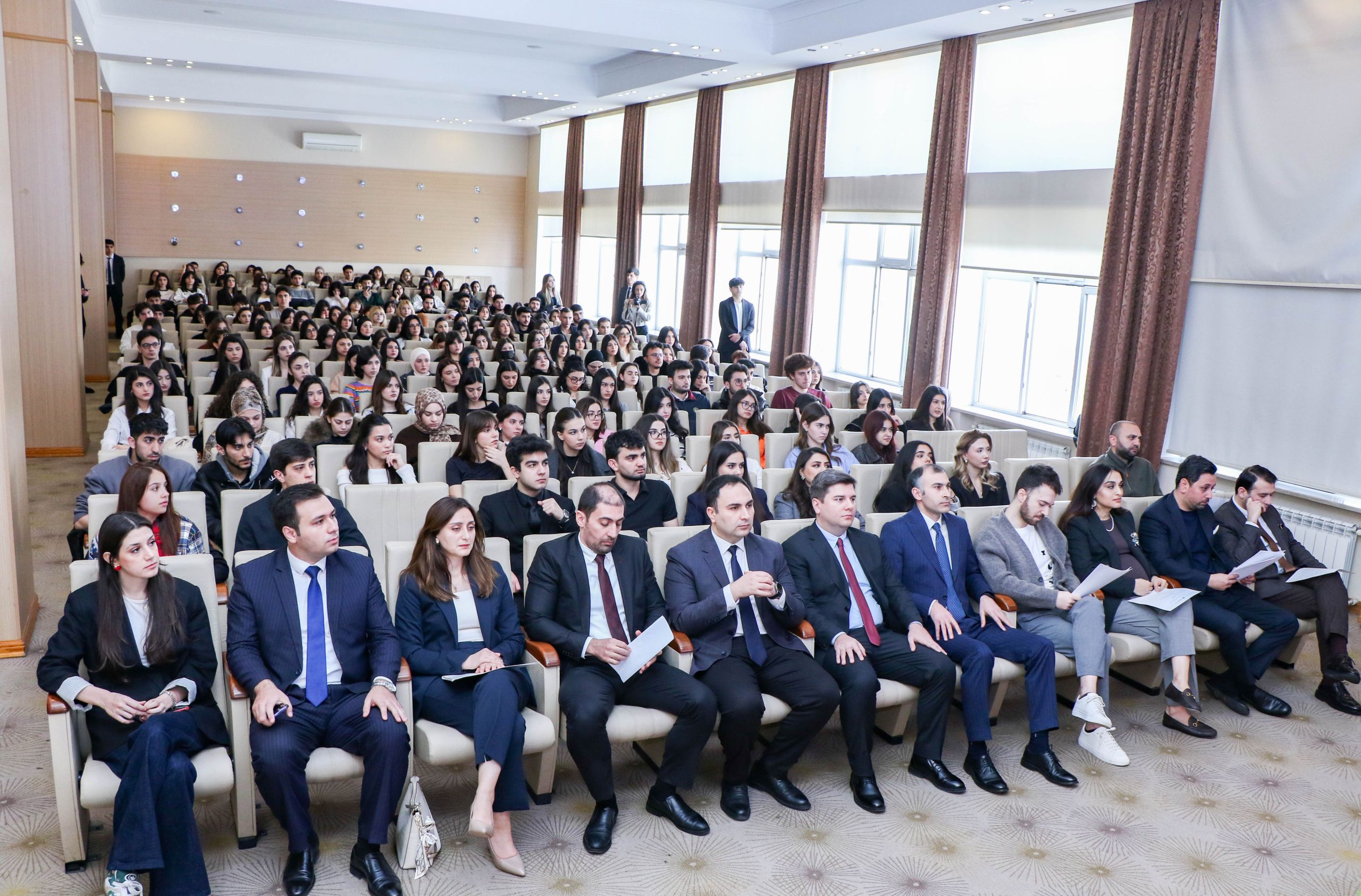 Memarlıq forumu (1)